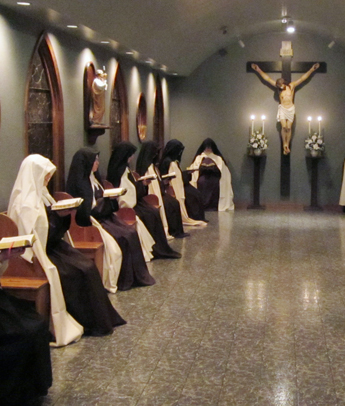 Sisters pray the Divine Office